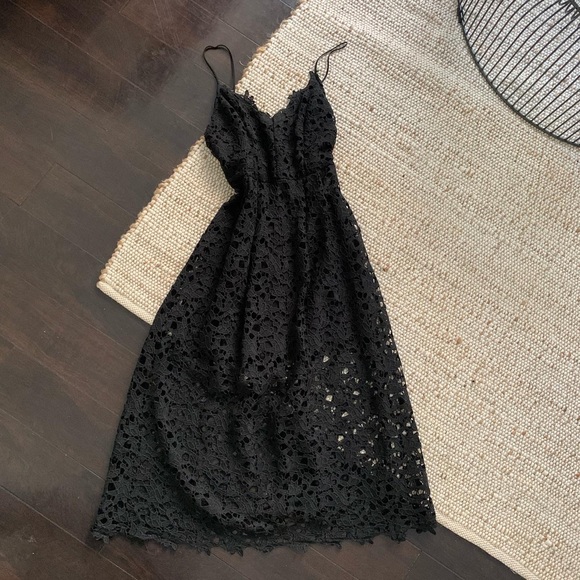 Black ASTR the Label Midi Dress, Size M - Picture 1 of 3